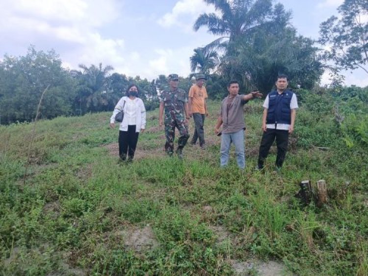 Kodim 0301/Pbr Lakukan Penanaman Padi Gogo di Rumbai
