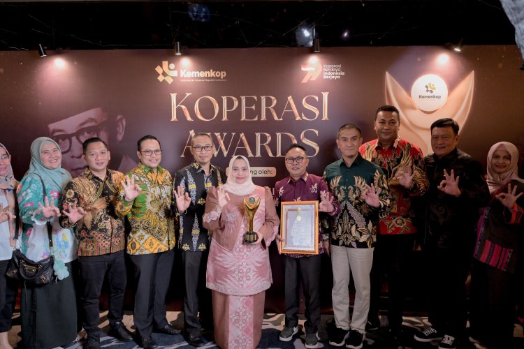 Bupati Bengkalis Meraih penghargaan Bhakti koperasi Nayaka mahambara 2026 Atas Komitmen Majukan Ekonomi Kerakyatan